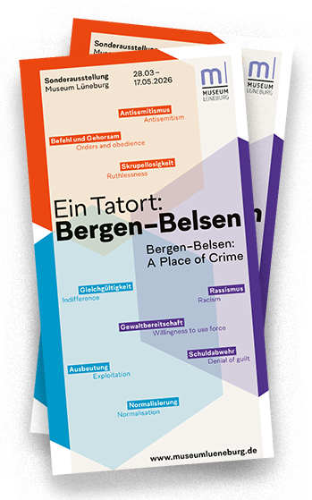 Flyer Bergen-Belsen Vorschau Zwei übereinander gelegte Cover des Flyers für die Sonderausstellung "Ein Tatort: Bergen-Belsen" im Museum Lüneburg