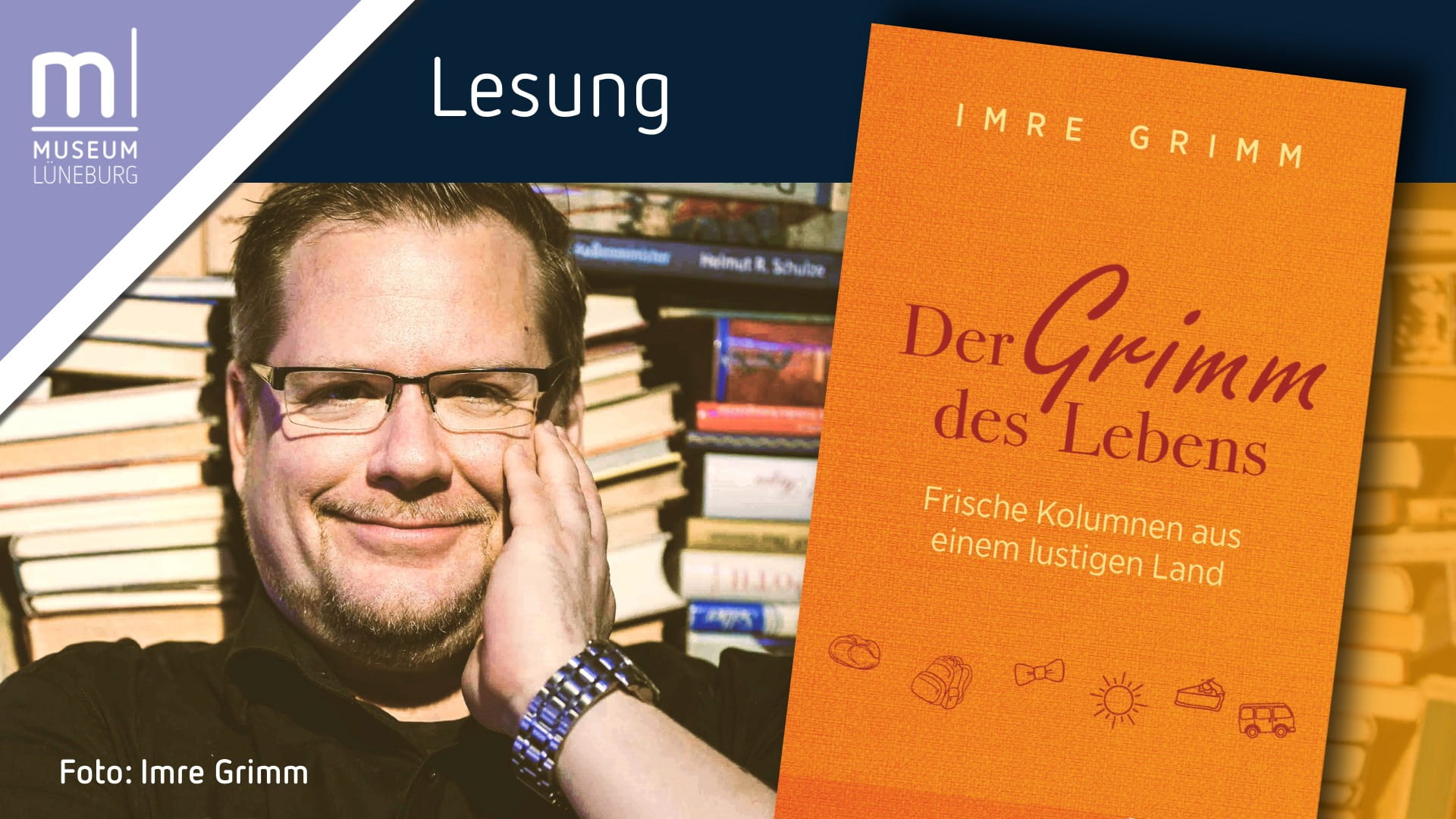 26-10-14-Lesung Imre Grimm-small Leseabend mit Imre Grimm im Museum Lueneburg - Autor vor Büchern